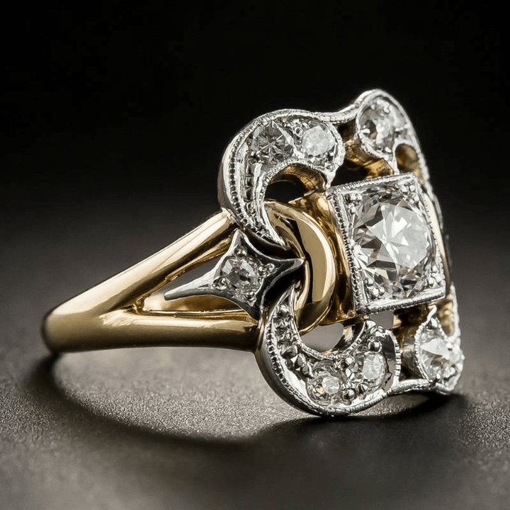 Emily & Isabella Brooks | Vintage Zirconia Gold Ring