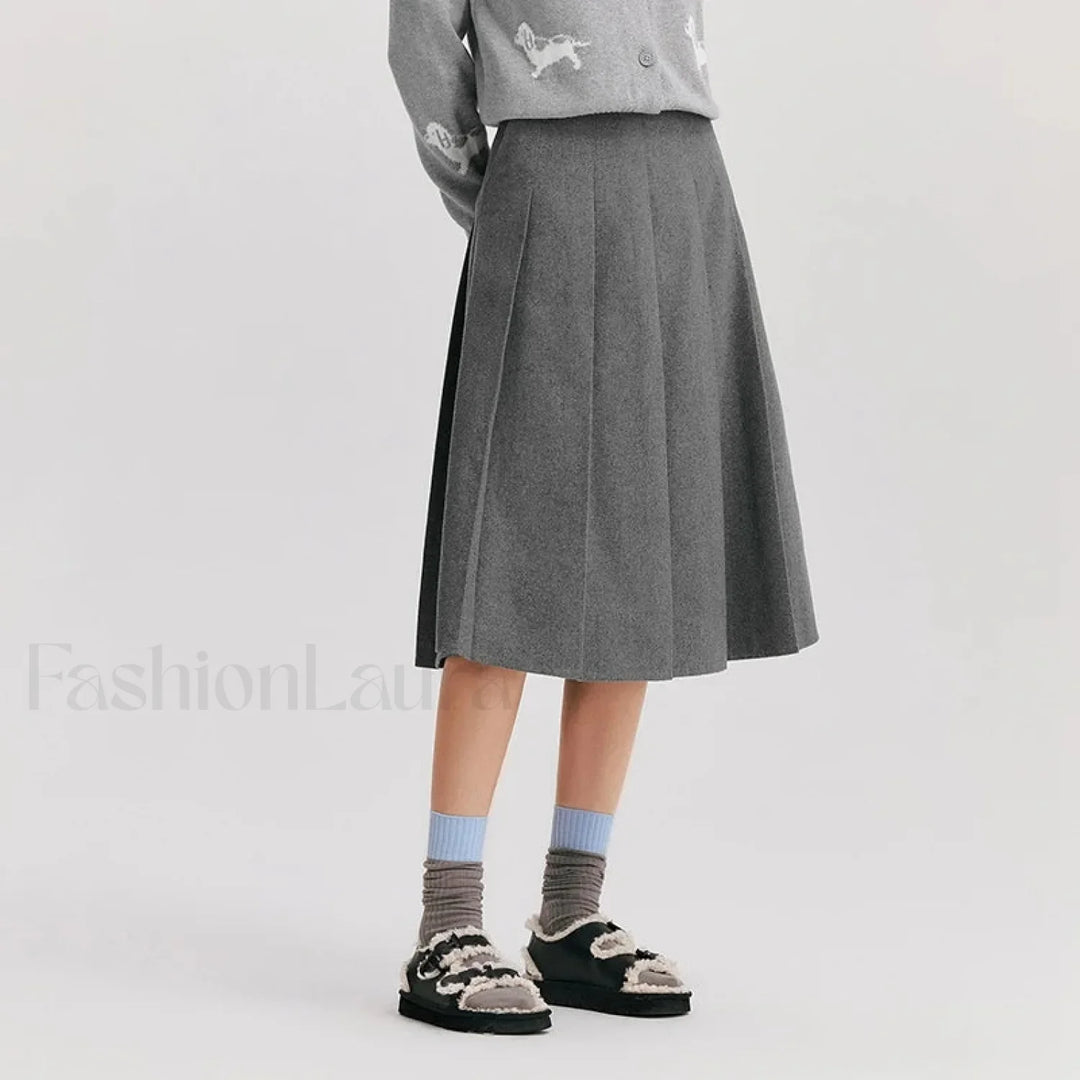 Emily & Isabella Brooks | Woolen Pleated A-Line Skirt