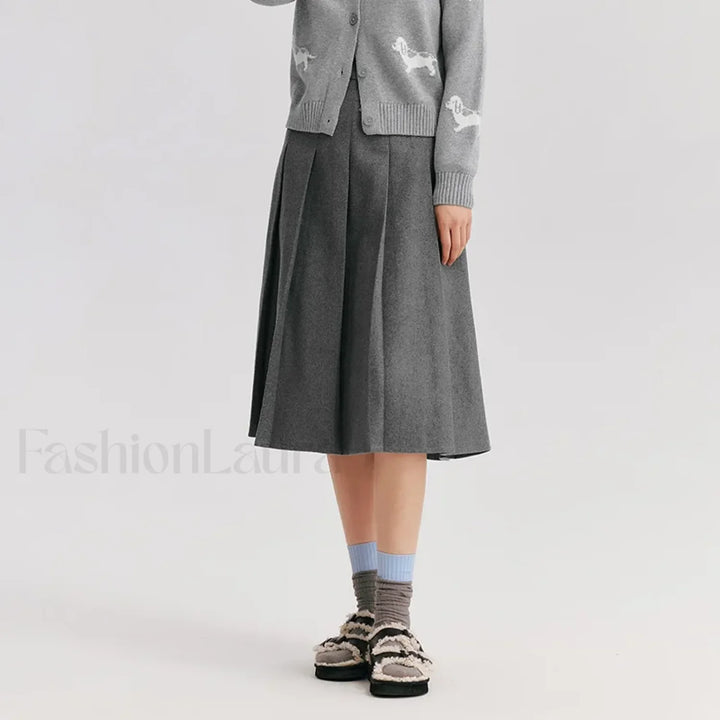 Emily & Isabella Brooks | Woolen Pleated A-Line Skirt
