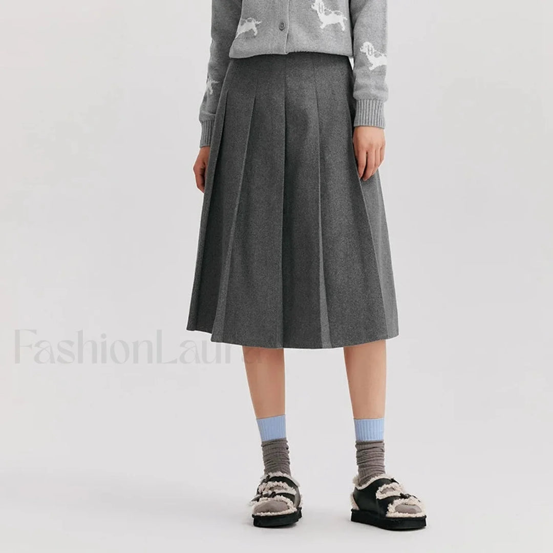 Emily & Isabella Brooks | Woolen Pleated A-Line Skirt
