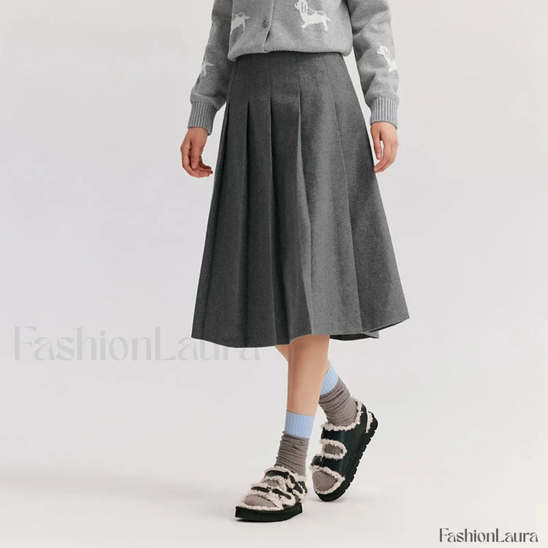 Emily & Isabella Brooks | Woolen Pleated A-Line Skirt